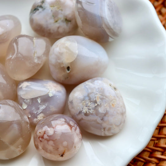 Medium Flower Agate Tumblestone