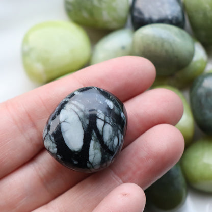 Serpentine Tumblestone