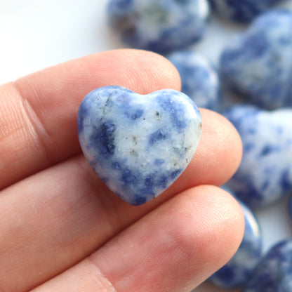 Sodalite Crystal Heart – For Intuition and Clarity