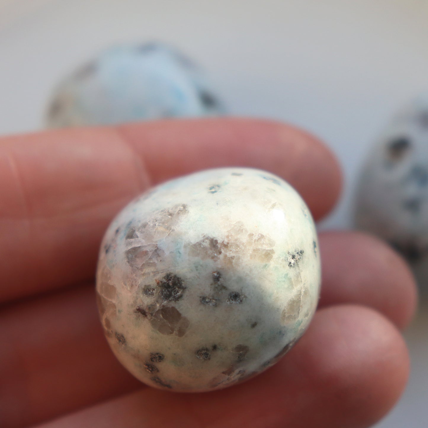 Kiwi Jasper Tumblestone