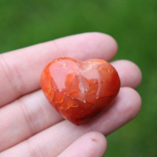 Small Carnelian Heart – Passion & Confidence Crystal